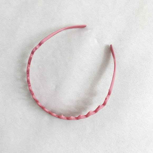Matte Mauve Pink Wavy Zig Zag Headband - Picture 2 of 3